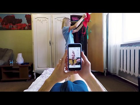 ❤️ মা বাড়িতে আসার আগে সৎ বোন তার ভাইয়ের সাথে কাম তৈরি করেছিল যৌনতা